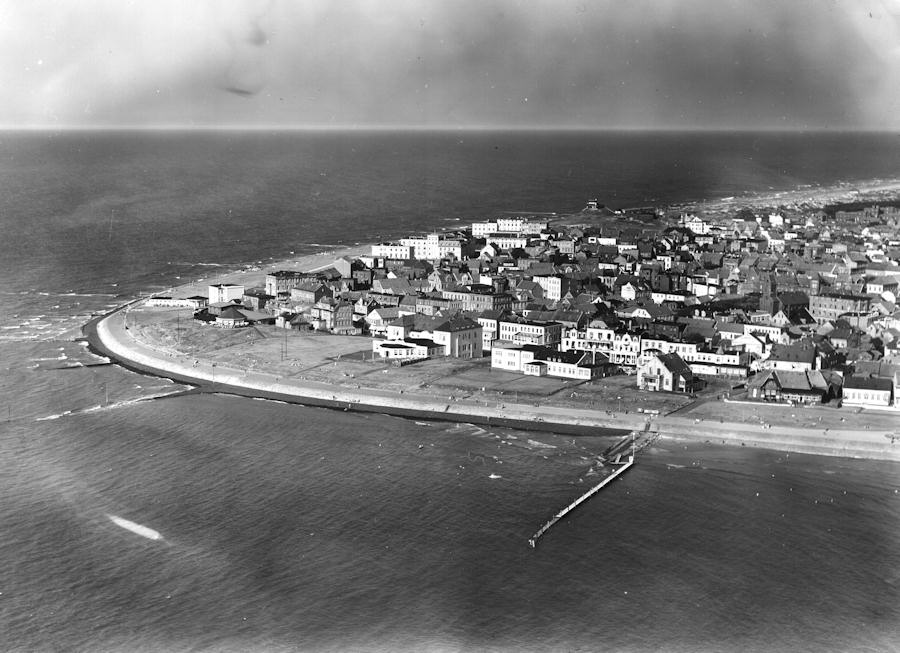 1955 (um) - Luftaufnahme vom Westkopf