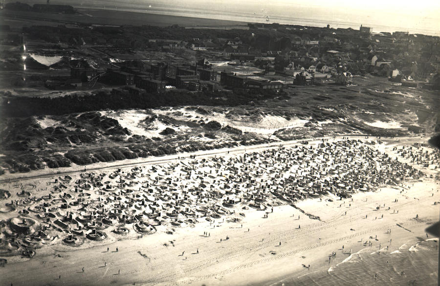 1955 (um) - Luftaufnahme vom Nordstrand
