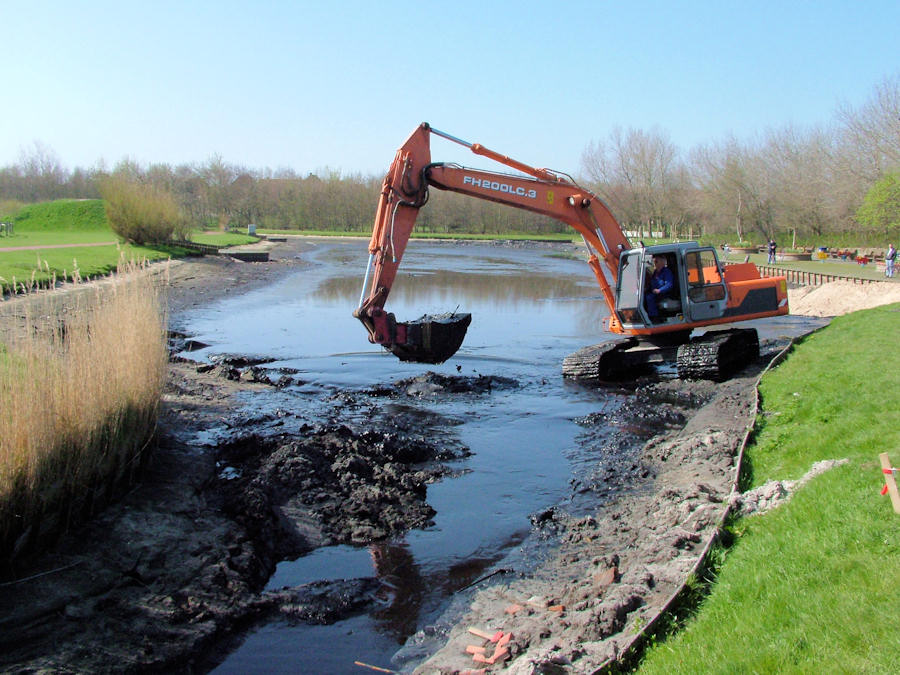 2005 - Sanierung / Säuberung Gondelteich