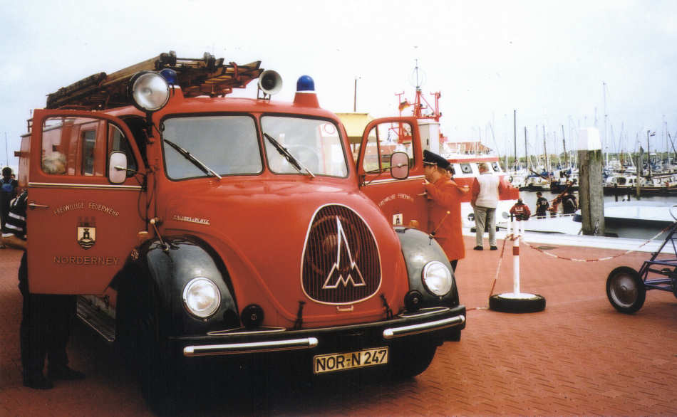 Übung am Hafen im Juli 2002 Übung am Hafen im Juli 2002