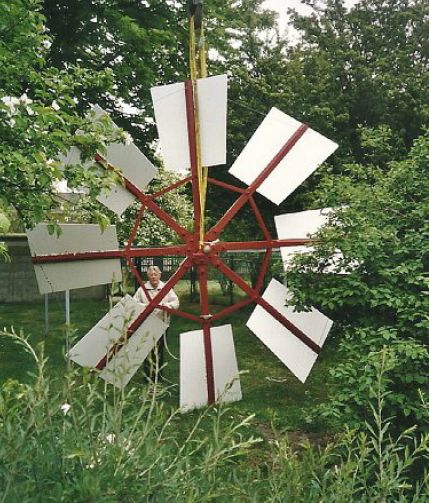 Eine Windrose im Garten