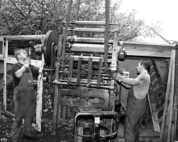 historische Druckmaschine Marke MAN