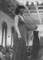 Modenschauen Modenschauen