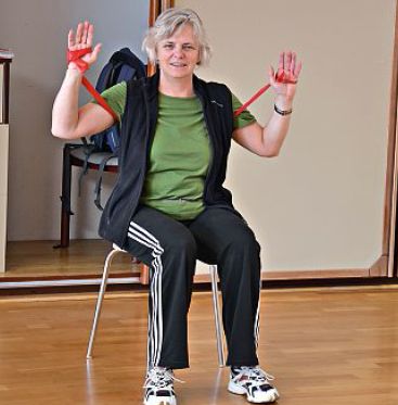 Agnes Birnbaum leitet die Erwachsenen-Gruppen